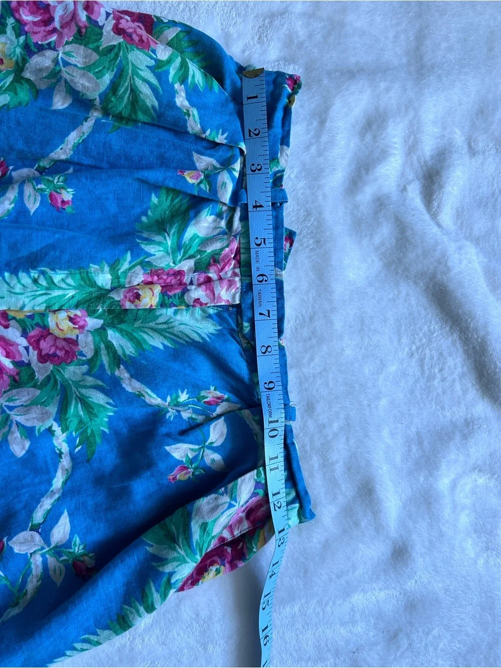 Lauren Ralph Lauren Blue Floral 100% Linen High-Waist Button-Front Shorts Size 6